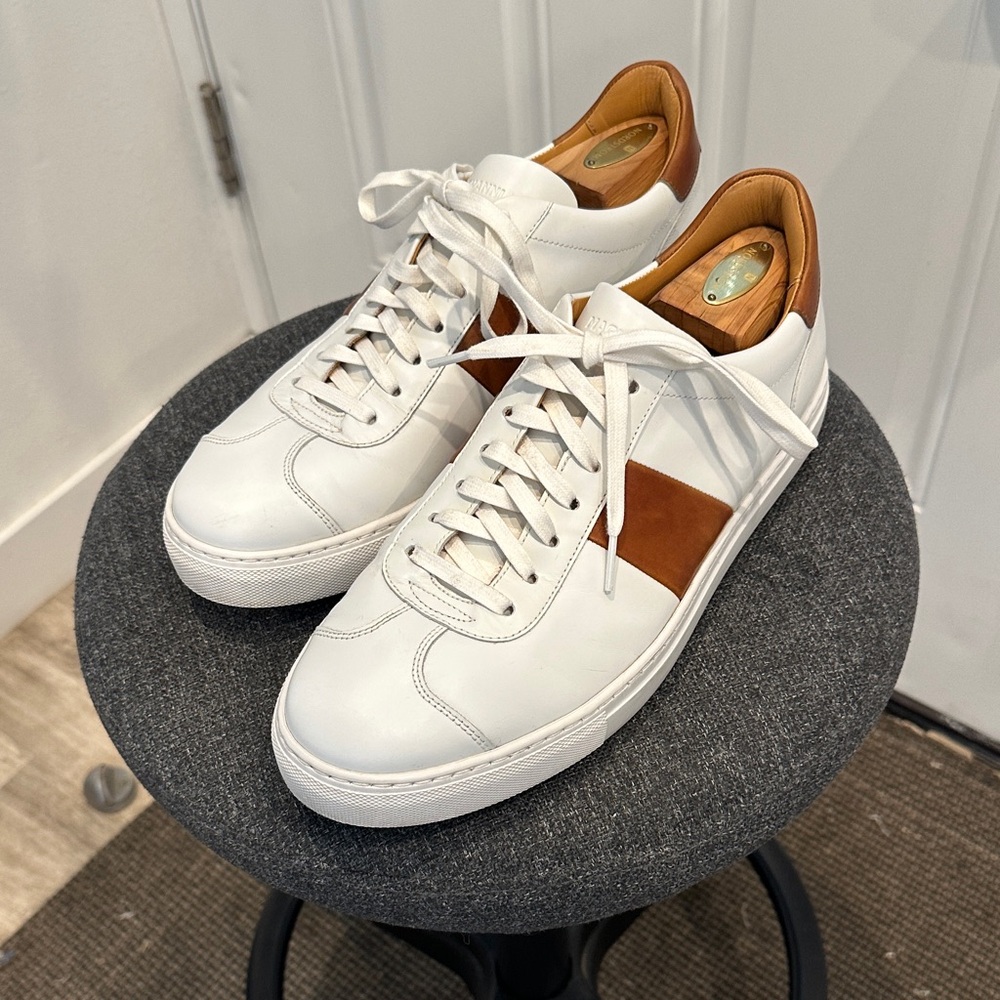 Magnanni Men's Elias Sneakers in White and Tan